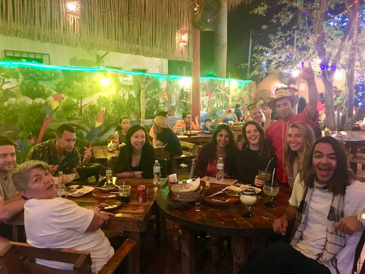 Surf Hostel Cabo "The Riptide" San José del Cabo Екстериор снимка